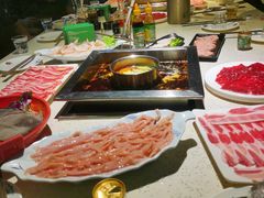 -二荆条·蜀鲜汇城市森林火锅