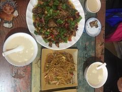 -萨宁音登锡伯风味餐厅(一楼店)