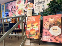 -雕刻时光咖啡馆(南院门店)