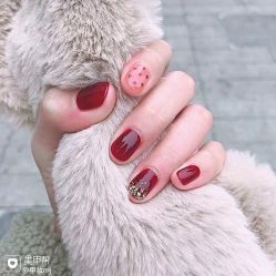 -Pink You美甲洗眉纹绣定制中心
