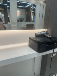 -EMILY 艾米莉 烫染沙龙