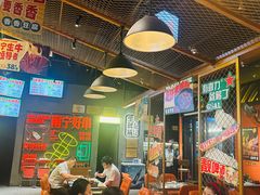 -威记烧嘢·南宁烧烤·超级生牛(绿地店)