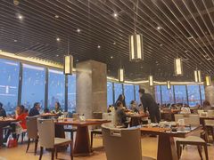 -武汉世茂希尔顿酒店·汇·全日餐厅