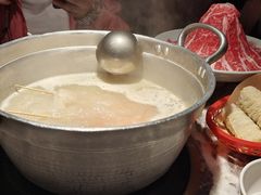 -禄婶鸡煲·打边炉