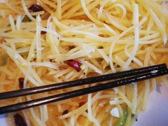 -赶海部落海鲜城(海阳路店)