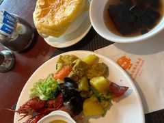 -天伦松鹤大饭店·欣妮咖啡