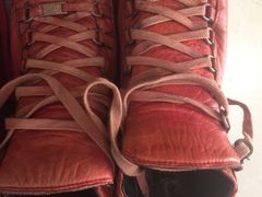 Balenciaga鞋子老化-A&G奢侈品护理(万科旗舰店)