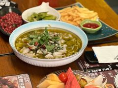 -爱啤精酿·民谣酒馆(滨江店)