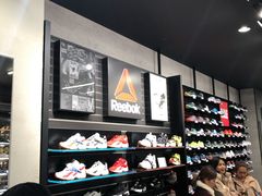 -ABC MART(心斎橋店)