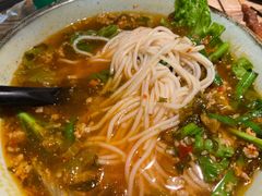 招牌小锅米线-缘生态云南菜·野生菌庭院餐厅(华侨城店)