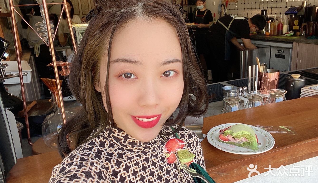 [吐]两间summer店都探过啦[吐][糖果]