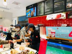 -85度C(生甜甜圈研究工坊·上海局门店)