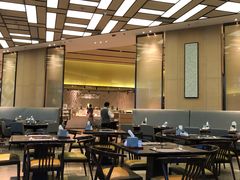 大堂-前海华侨城JW万豪酒店·都会尚膳自助餐厅·牛排海鲜酒水畅飨