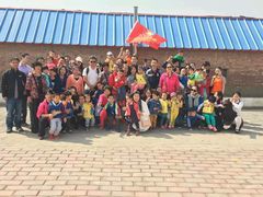 -红黄蓝成长中心(公益西桥校区)