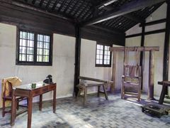 -上海市龙华烈士陵园