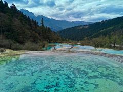 -黄龙山原始森林景区
