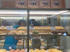 面包甜点陈列柜-奈雪的茶(湖滨银泰in77C区PRO店)