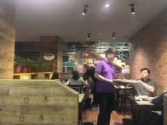 大堂-郑享吃烧烤烩面(红专路店)