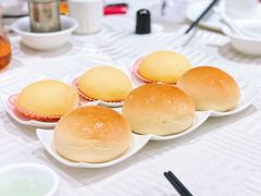 蜜汁叉烧餐包-新君悦国际酒店