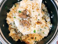 招牌皇鸽饭-一煲鸽