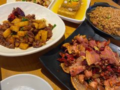 -隔壁老王·家常云南菜(花巷店)