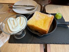 -银座仁志川·生吐司专门店(香港广场店)
