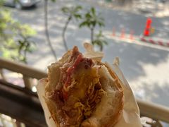 -Bánh Mì Huynh Hoa
