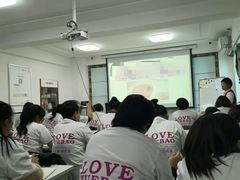 -爱月宝月嫂·育儿嫂(哈尔滨总店)