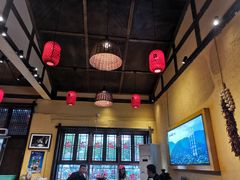 -富正毅三下锅·湘西韵味(天门山索道店)