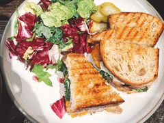 超级牛肉帕尼尼-O'mills Sourdough Bakery&Bistro(永嘉路店)