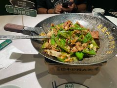 -费大厨辣椒炒肉(黄兴中心广场店)