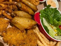 -必胜客(东大桥店)