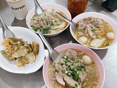 -榮泰米粉湯(Left Shop)