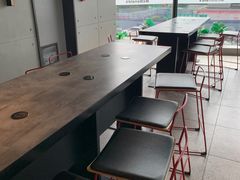 -麦当劳(展览路店)