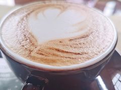 拿铁-YUE·6·西式融合餐厅(外滩六号店)
