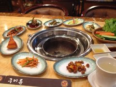 -牛信亭韩国料理·炭火烤肉(紫藤路店)