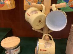 -茶理宜世(广州南站（站内）3楼B17检票口店)