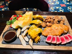 -Brut Eatery Wine Bar & Restaurant (建国东路店)