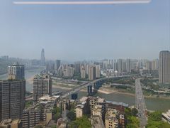 -全季酒店(重庆李子坝牛角沱地铁站店)