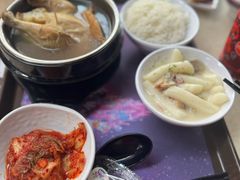 人参鸡汤饭-皇室宴会厅(香港迪士尼乐园)