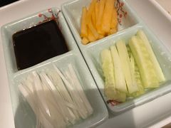 -韵秋荷(宝山龙湖天街店)