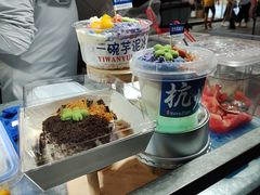 -吴山路夜市