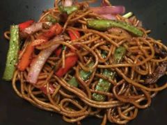 黑椒牛柳意面-食间牛排(湖西路店)