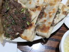 -老红桥炸灌肠牛肚锅烧烤(定福庄店)