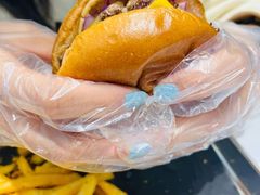 菠萝快车-TRIPS BURGER(大钟寺店)