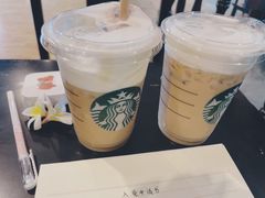 -星巴克(南宁民歌湖店)