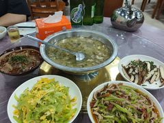 -卢六川汤肉(南方花园店)