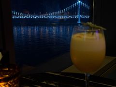 -大连君悦酒店 · VIVA(星海广场店)