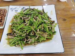 -渔家小院观海海肠捞饭地方菜(环海中路店)