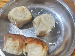 生煎-黄阿姨锅贴大王(万航渡路店)